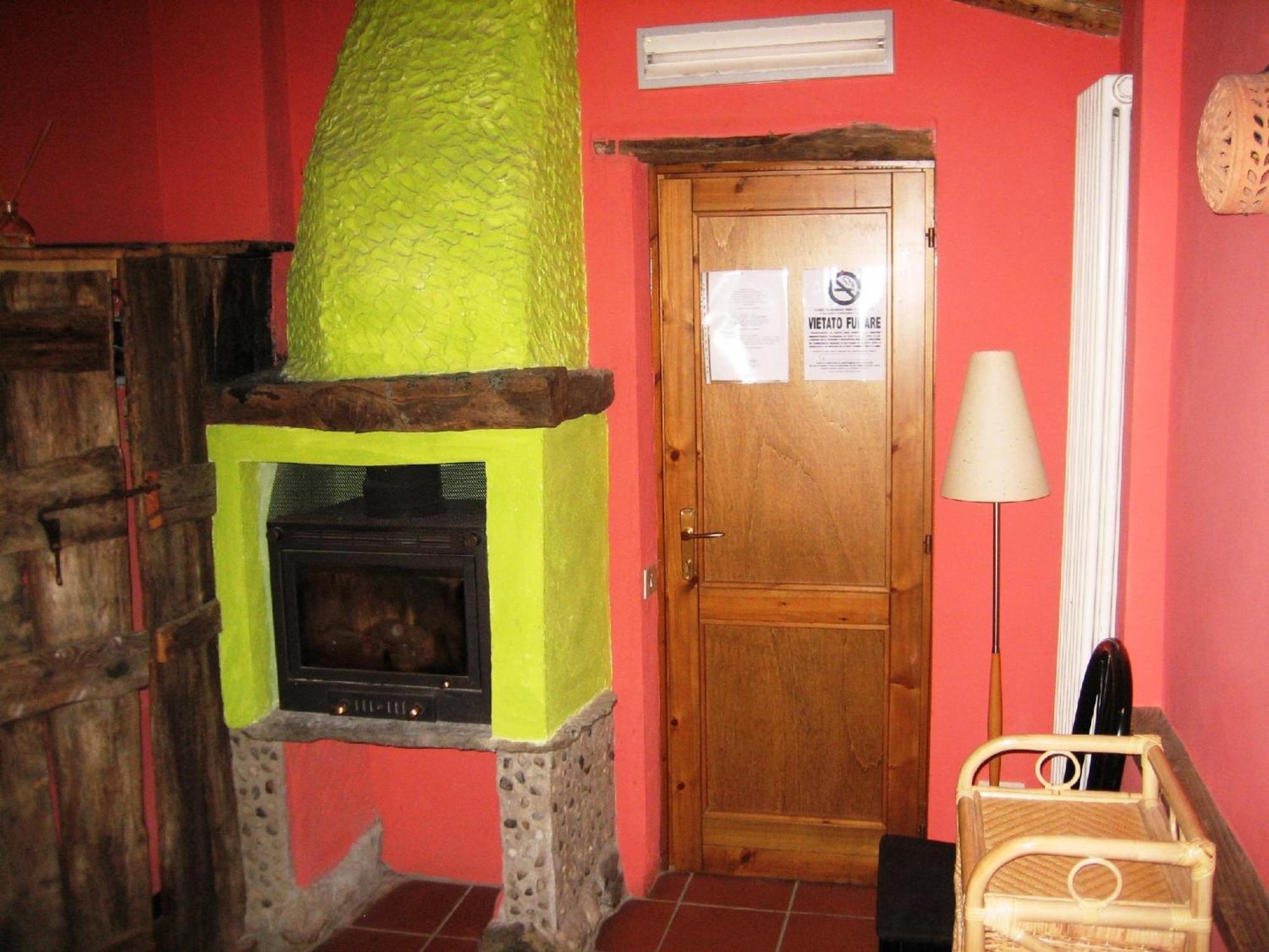 Agriturismo Al Marnich Schignano  Phòng bức ảnh