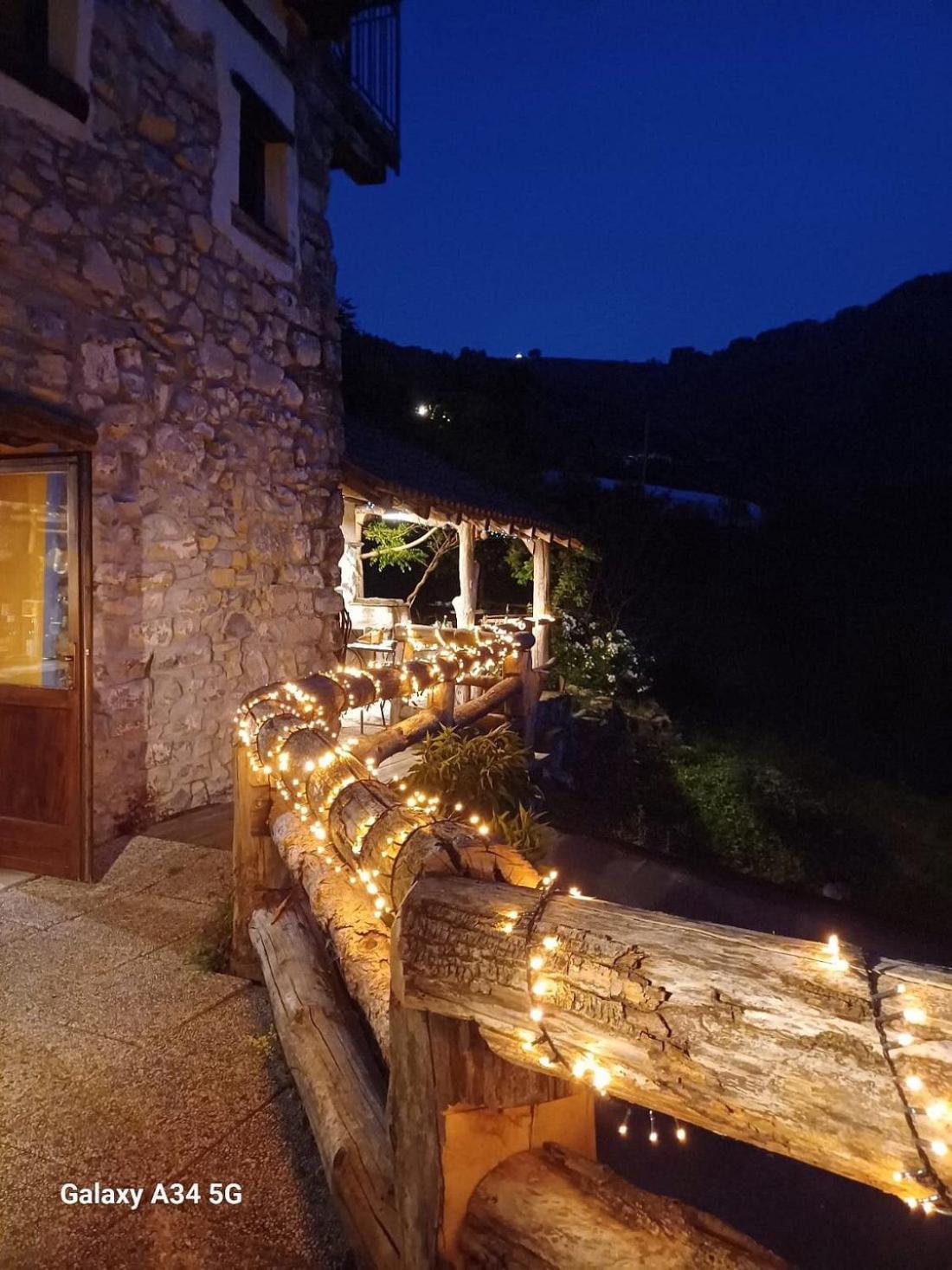 Agriturismo Al Marnich Schignano  Ngoại thất bức ảnh