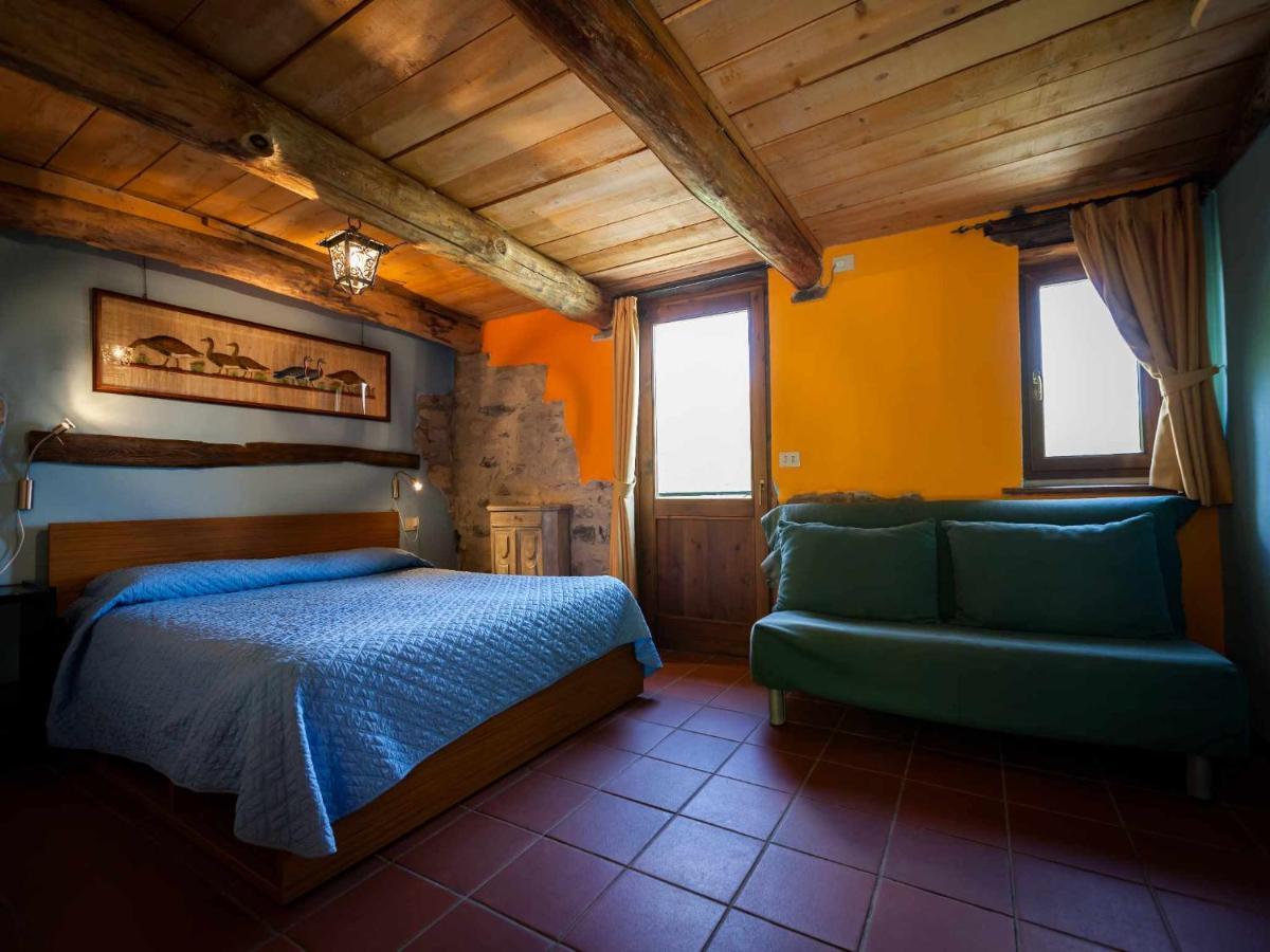 Agriturismo Al Marnich Schignano  Ngoại thất bức ảnh